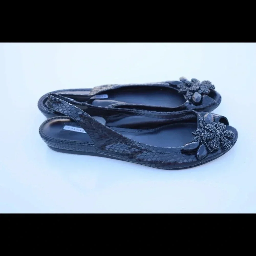 Vera Wang Lavender label sling back shoes
